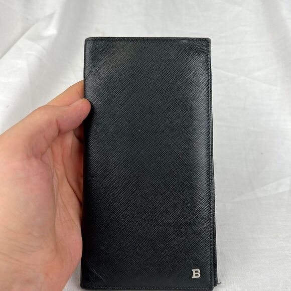 BALLY Baliro Leather Bi-Fold Wallet Black with 2 Card Slots and 1 Bill Slot - Picture 1 of 8